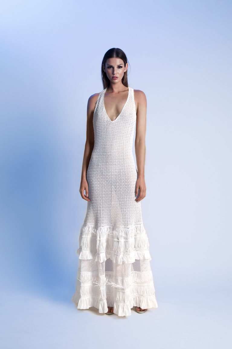 LONG KNIT TUBE MAXI DRESS WITH RUFFLES AND FRINGE DETAILS CHIO DI STEFANIA D ONLINE LONG KNIT TUBE MAXI DRESS WITH RUFFLES AND FRINGE DETAILS CHIO DI STEFANIA D ONLINE